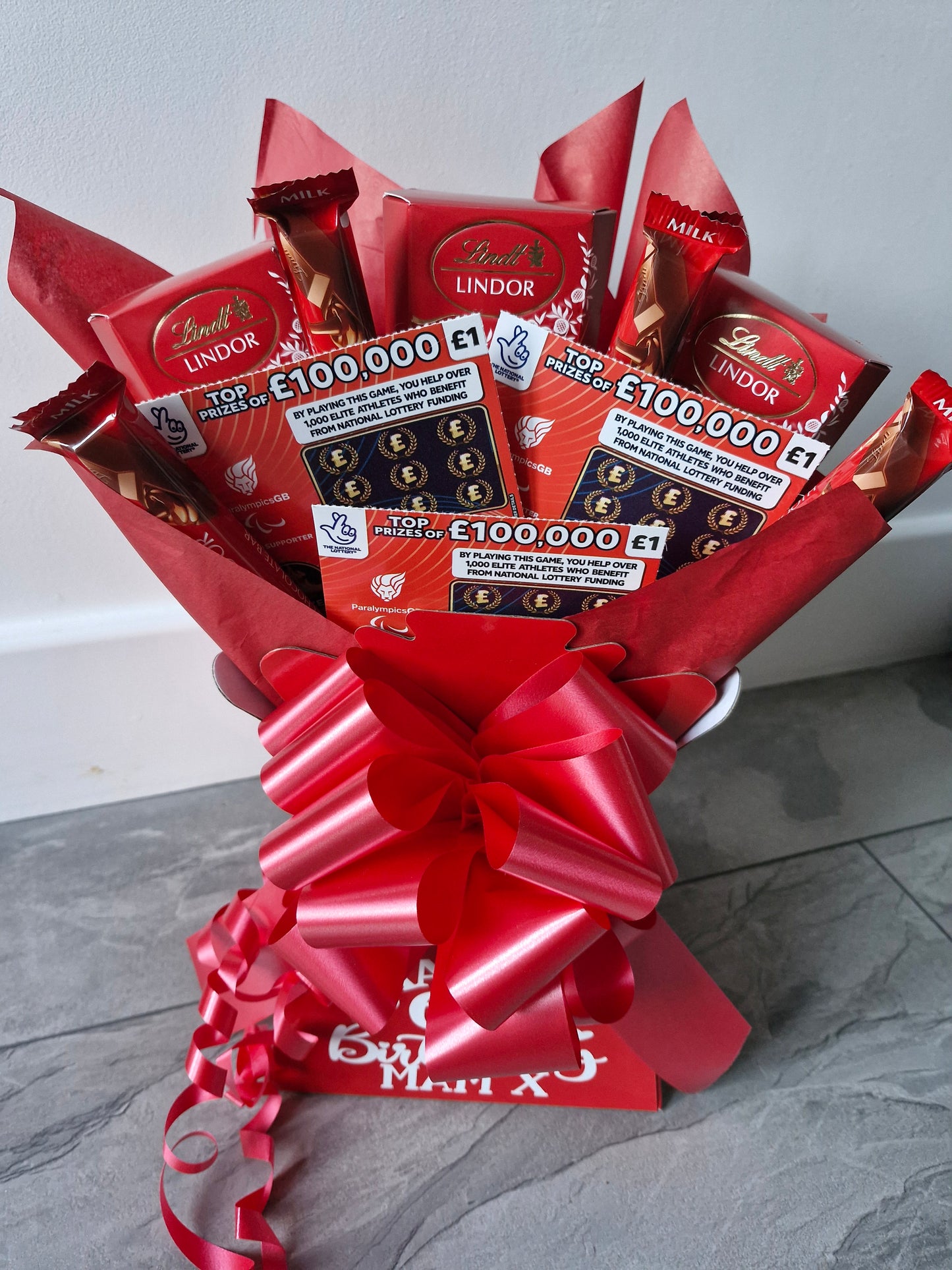 Lindt Scratchcard bouquet