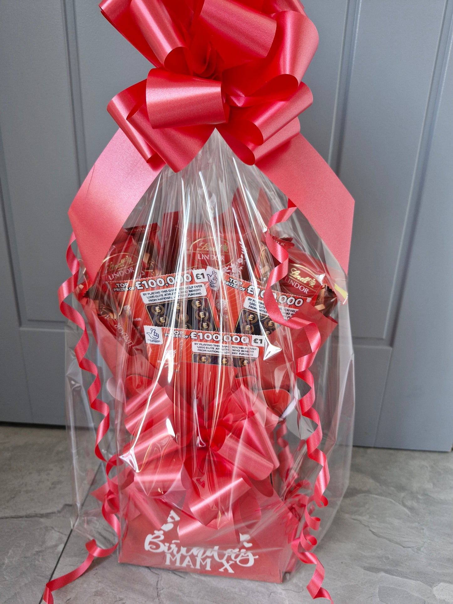 Lindt Scratchcard bouquet